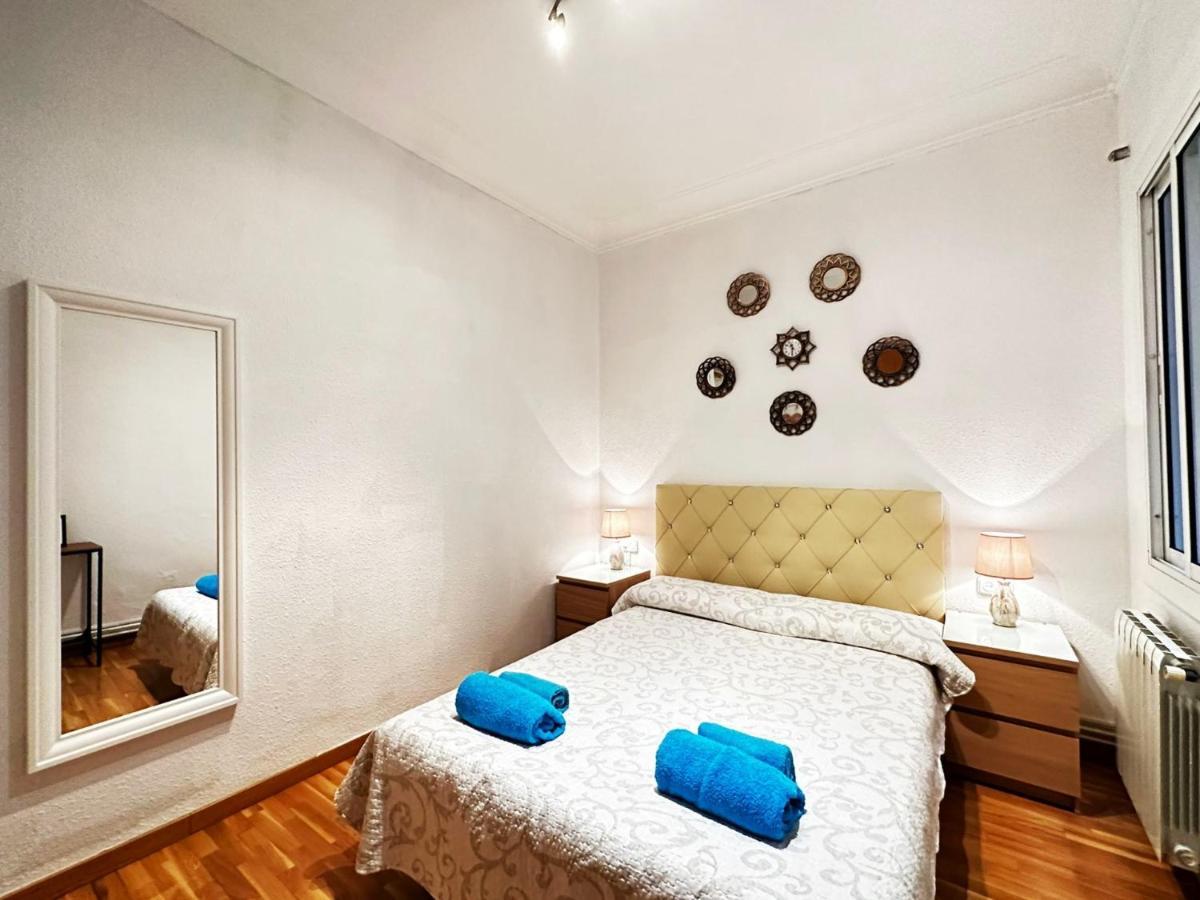 Habitaciones Acogedoras บาร์เซโลนา ภายนอก รูปภาพ